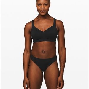 NWT Lululemon like nothing bra